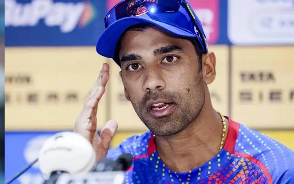 FIR registered against Shashank Singh and father for assaulting cook