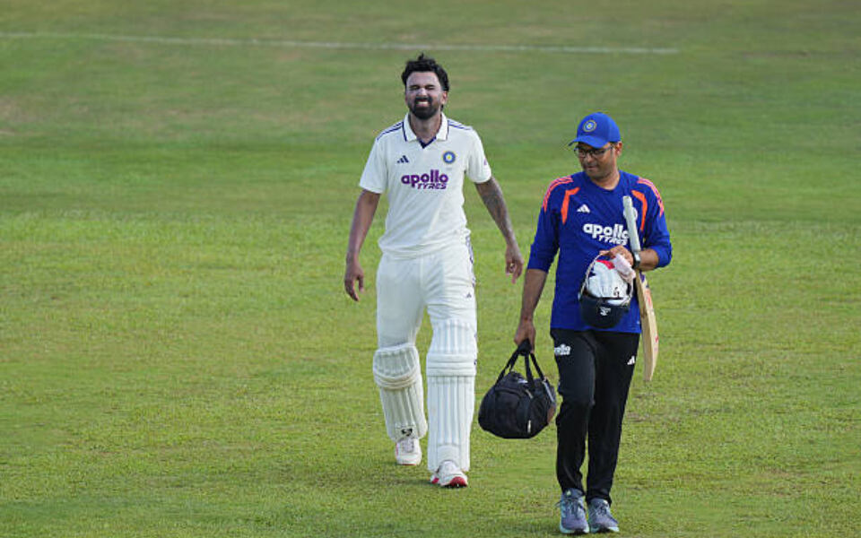 SL vs IND 2026: KL Rahul retires hurt on 77 with severe cramps in Galle