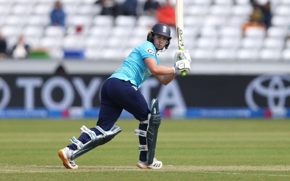 Jodi Grewcock extends Essex contract until end of 2028 season