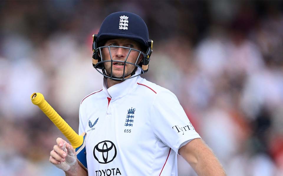 'That's nonsense' - Dukes owner dismisses Joe Root's ball claims