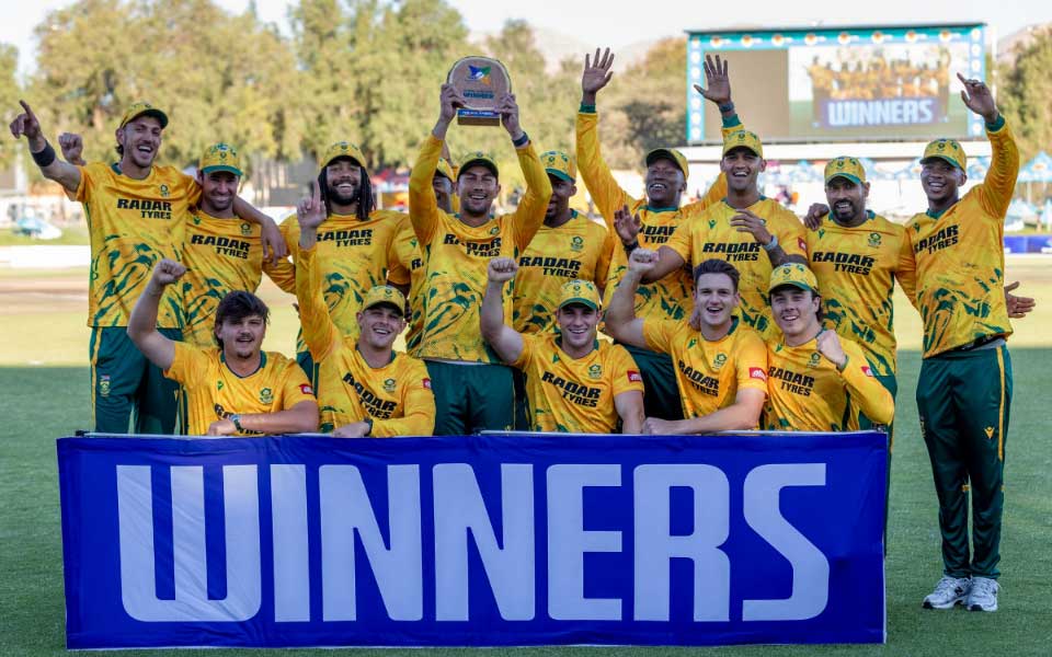 South Africa clinch T20I Tri-Series title with commanding win over Zimbabwe