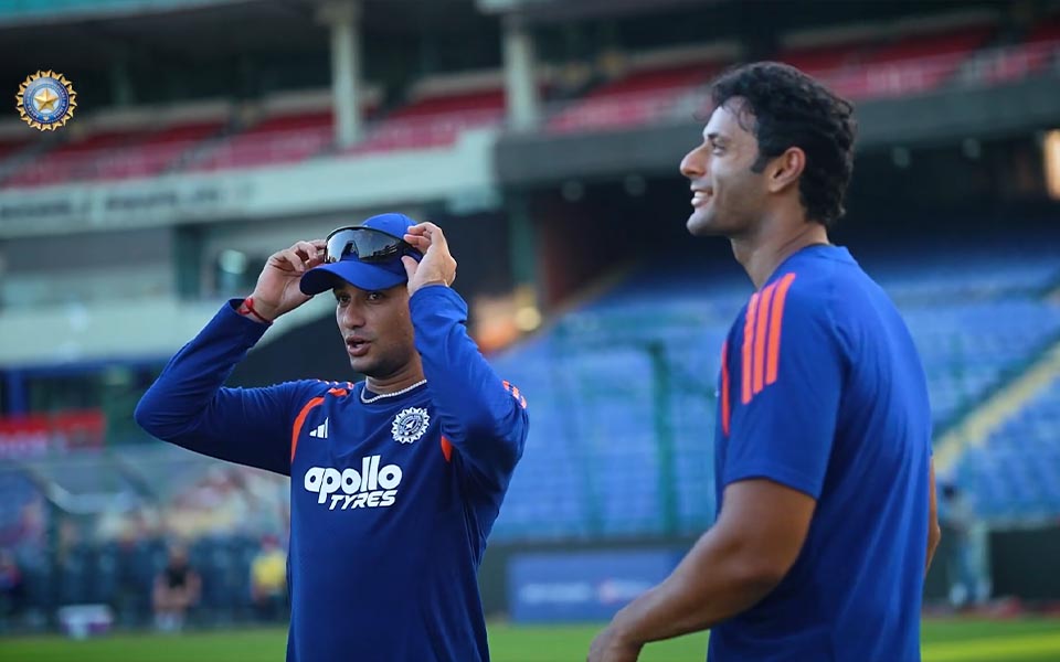 Abhishek Sharma wins kite-flying duel against Shivam Dube ahead of Afghanistan T20Is