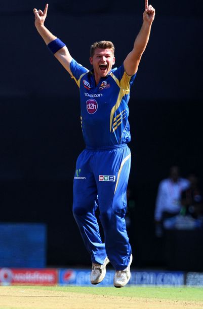 Corey Anderson Appeals For A Wicket 