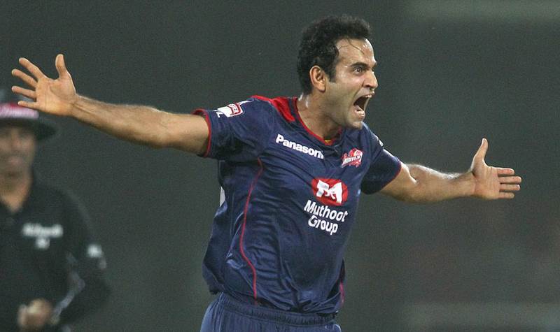 Irfan Pathan Celebrates The Big Wicket Of Chris Gayle