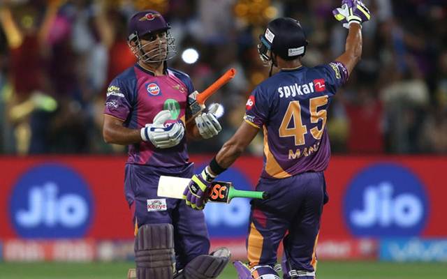 MS Dhoni and Manoj Tiwary Rising Pune Supergiants