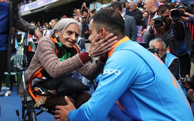 Virat Kohli with the old Indian fan