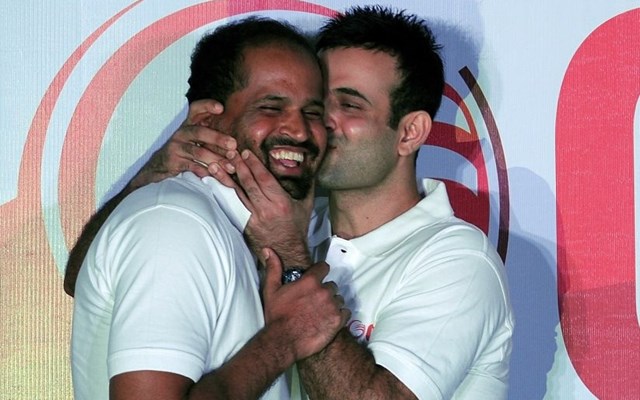 Irfan Pathan kisses his brother Yusuf Pathan