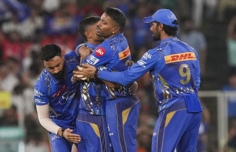 Ashwani Kumar gets a hug from his captain Hardik Pandya, Punjab Kings vs Mumbai Indians, IPL 2025, Qualifier 2, Ahmedabad, June 1, 2025