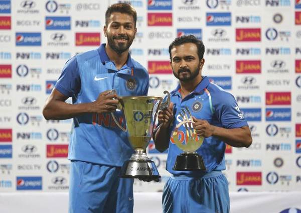 Hardik Pandya and Kedar Jadhav