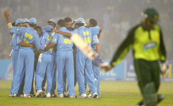 India v Pakistan, 2004