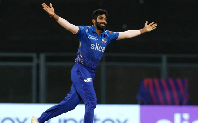 Jasprit Bumrah vs DC