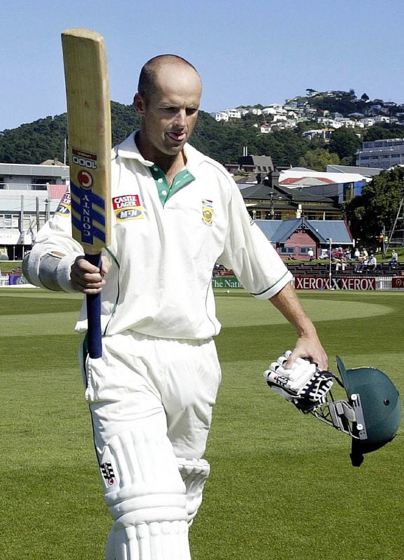 http://crickethighlights.com/wp-content/uploads/2011/09/Kirsten-made-his-ODI-debut-in-1993-at-Sydney.jpg