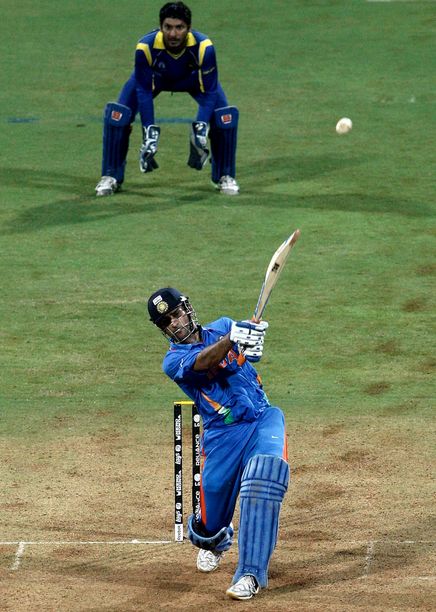 MS Dhoni World Cup 2011 Final Six