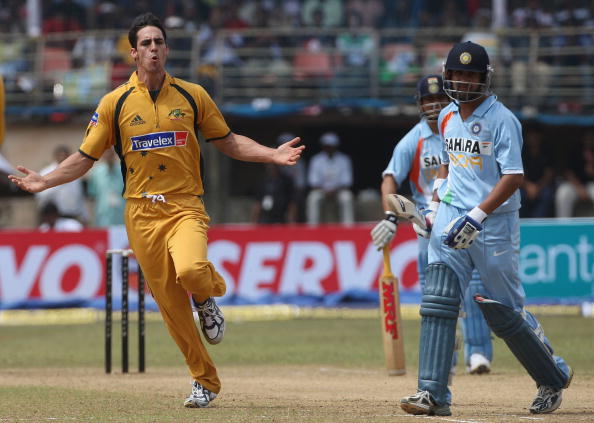 Mitchell Johnson Celebrates After Taking Wicket of Gautam Gambhir