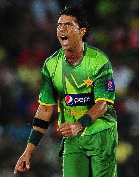 Mohammad Sami was touted as fast as Shoaib Akhtar and he lived up to that reputation with high bowling speeds and dangerous yorkers doing damage with that speed.(Photo Source:AFP) 
