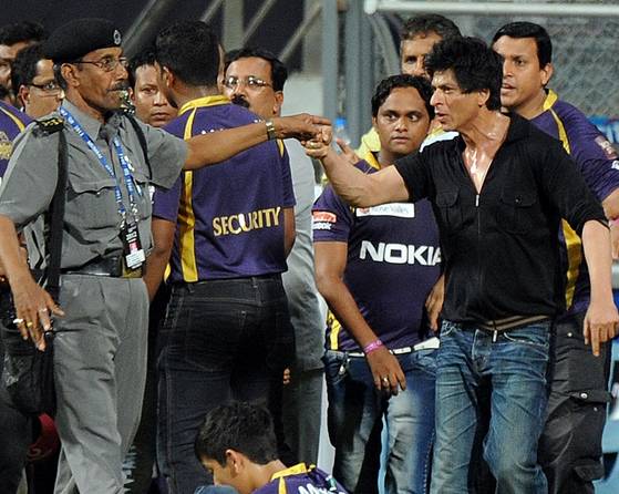 Shah Rukh Khan vs Wankhede