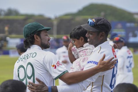 Najmul Hossain Shanto congratulates Angelo Mathews on his Test career, Sri Lanka vs Bangladesh, 1st Test, Galle, first day, June 17, 2025
