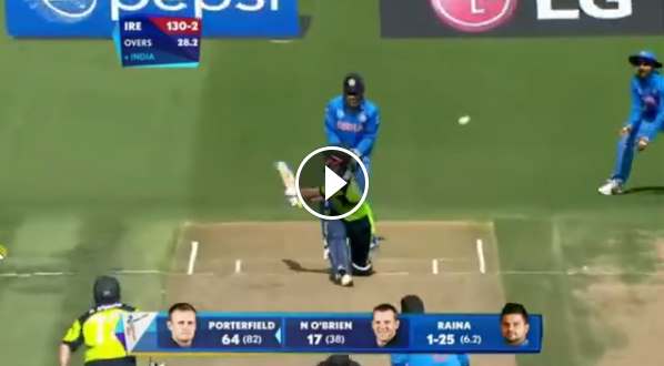 Watch: MS Dhoni's funny comments caught in the Stump Mic