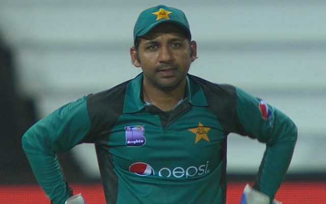 World Cup 2019: Hilarious memes go viral after Sarfaraz Ahmed leaned over  Lord's balcony