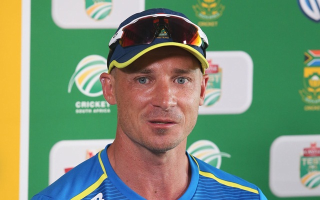 Dale Steyn loses his cool after a Twitter user suggests him to get a normal  haircut