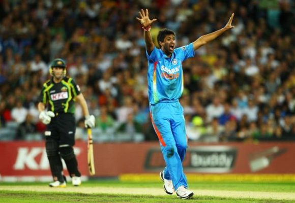 https://media.crictracker.com/media/featureimage/Rahul-Sharma-India-v-Australia-T20-2012-580x400.jpg