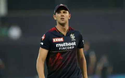 Josh Hazlewood