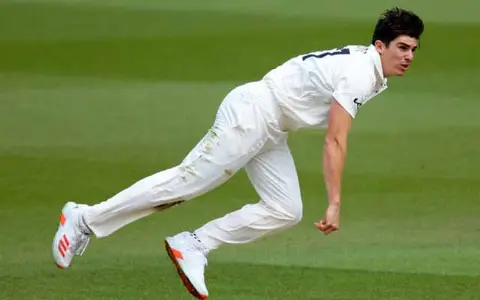 Sean Abbott