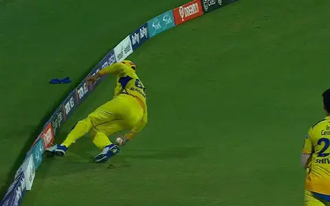 Shaik Rasheed Catch.