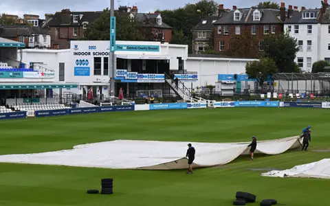 Sussex hit with 12-point deduction and three-year ECB sanctions after financial losses