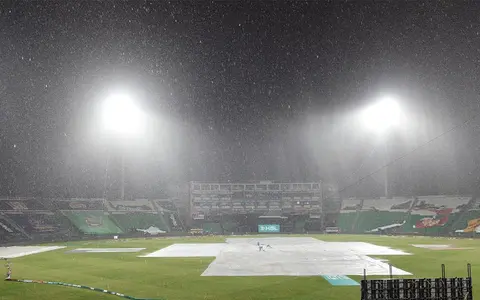 Raining during PSL