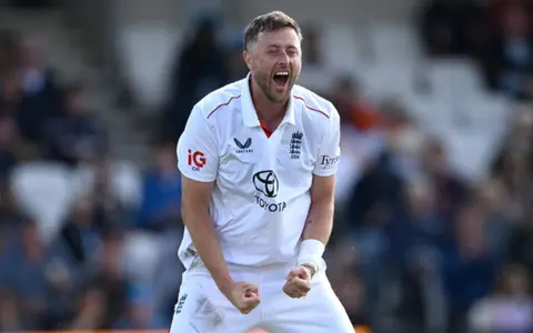 'I was just trying to be consistent,' says Ollie Robinson after eight-wicket match haul vs Pakistan