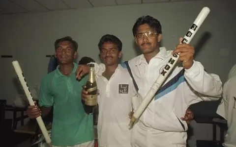 worst bowling figures in an innings
