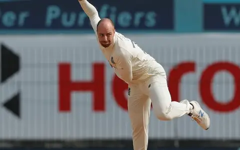 Jack Leach