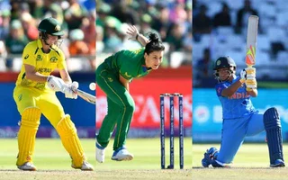 Beth Mooney, Marizanne Kapp and Richa Ghosh