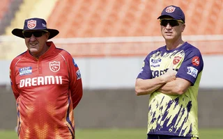 Bharat Arun and Brad Haddin