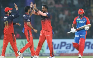 IPL 2025: Funniest Memes from DC vs RCB Mid-Innings of Match 46