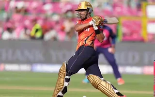 WATCH - Shashank Singh plays improvised ramp shot against Akash Madhwal in IPL 2025 match, video goes viral