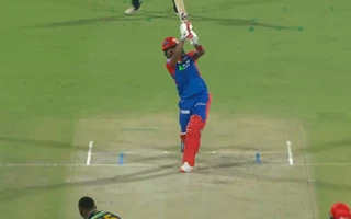[WATCH] IPL 2025: KL Rahul clobbers Rabada for two towering maximums to close off powerplay in style