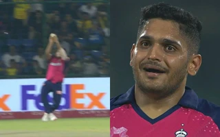 [Watch] IPL 2025: Tushar Deshpande latches onto sharp catch to dismiss MS Dhoni