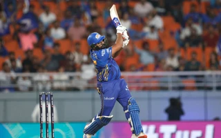[WATCH] IPL 2025: Rohit Sharma's intent helps Mumbai Indians go big in Eliminator against Gujarat Titans