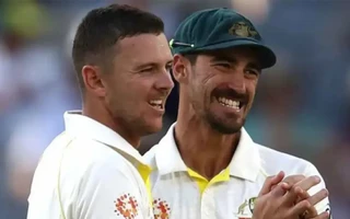 Josh Hazlewood and Mitchell Starc