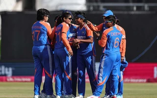 ENG-W vs IND-W 2025, First T20I: Players celebrating a wicket taken by Shree Charani