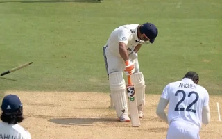 [Watch] ENG vs IND 2025: Jofra Archer's scorcher sends Rishabh Pant's stump for a walk.