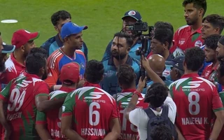 Asia Cup 2025: Suryakumar Yadav shares words of wisdom with Oman team during post-match handshake
