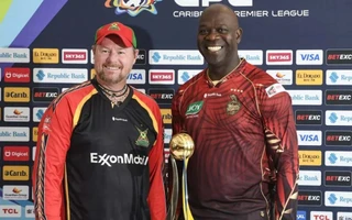 Lance Klusener [L] and Ottis Gibson [R]