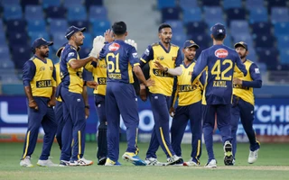 Asia Cup 2025: Sri Lankan team celebrating a wicket