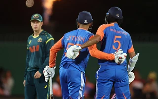 AUS vs IND 2025, 3rd T20I: Matthew Kuhnemann [L], Jitesh Sharma [M], Washington Sundar [R]
