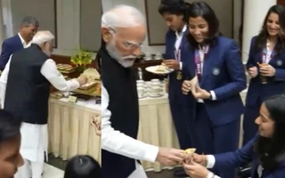 [WATCH] PM Modi personally serves injured Pratika Rawal during Women’s World Cup celebration