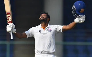 J&K captain Paras Dogra celebrating his ton in Ranji Trophy 2025