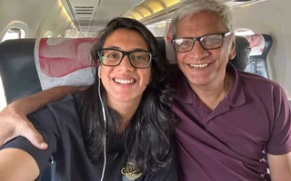 'He is under observation' - Family doctor provides update on Smriti Mandhana's father's health